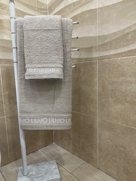 3513